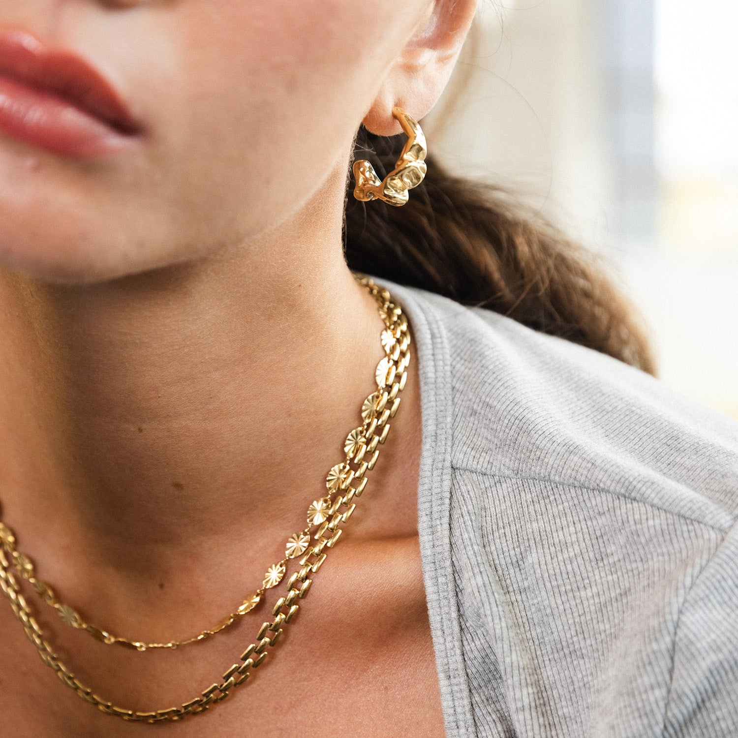 DETAIL234892