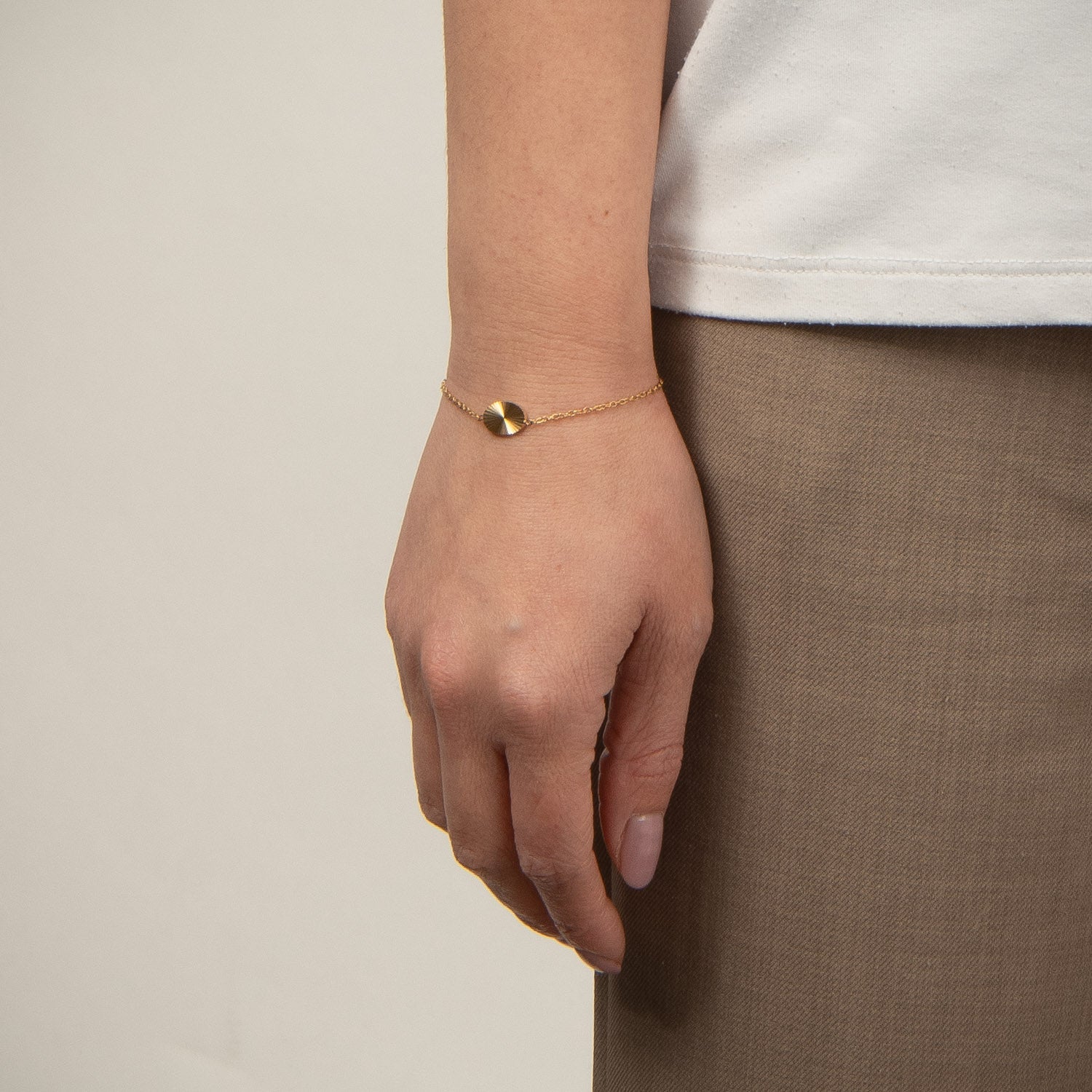 DETAIL238473