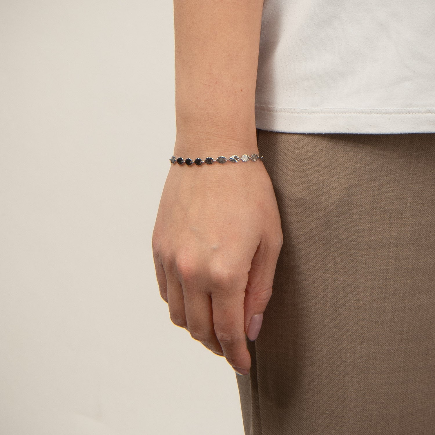 DETAIL238662