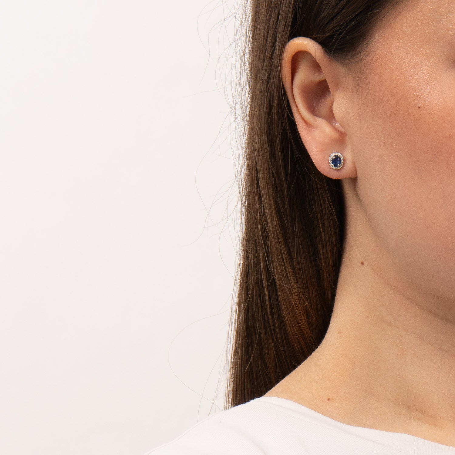 DETAIL243443