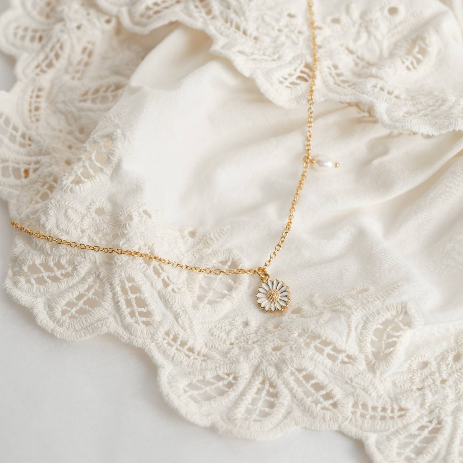 DETAIL242596