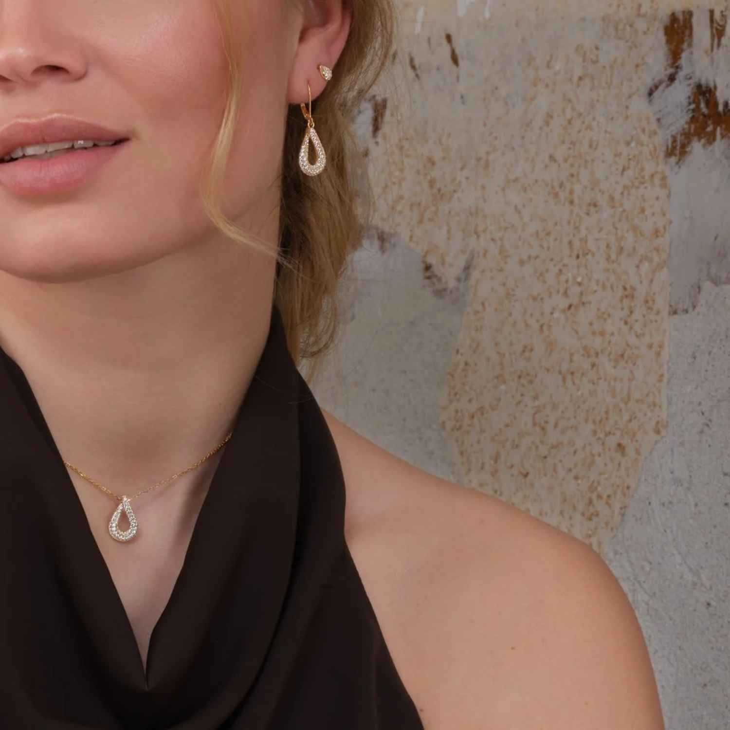 DETAIL258740
