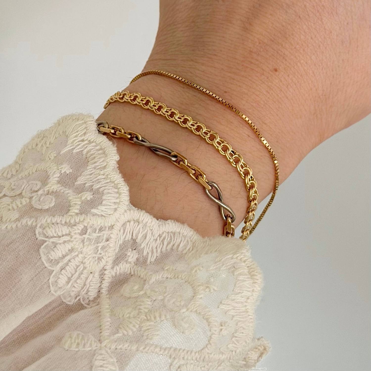DETAIL245385