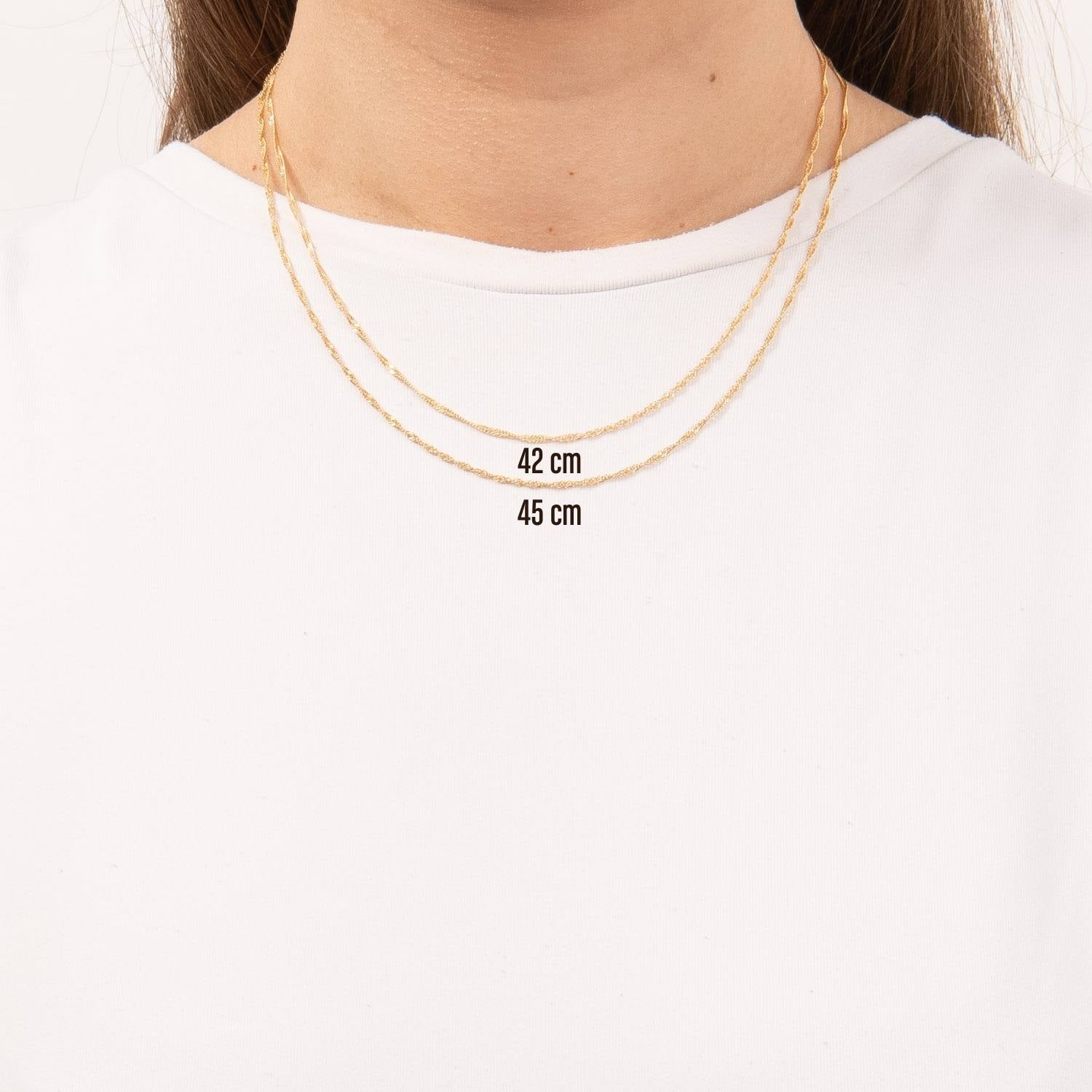 DETAIL245573