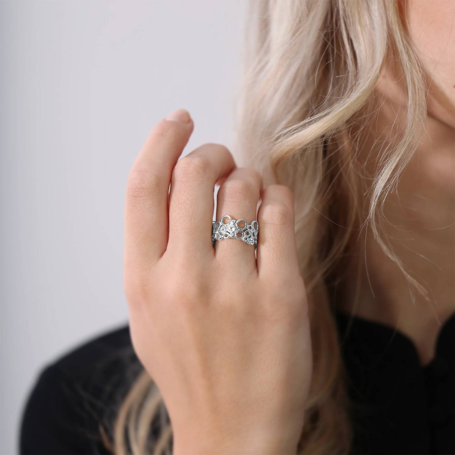 DETAIL255951