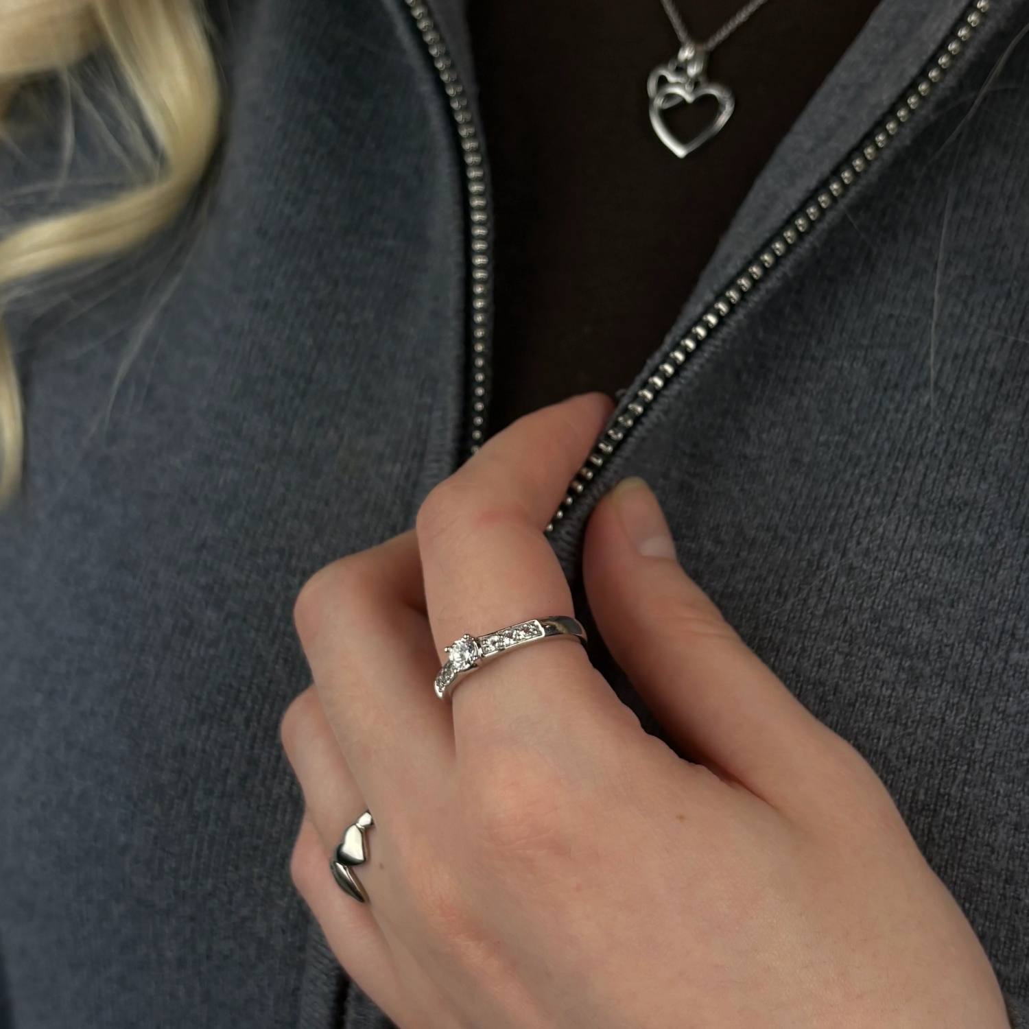 DETAIL255746