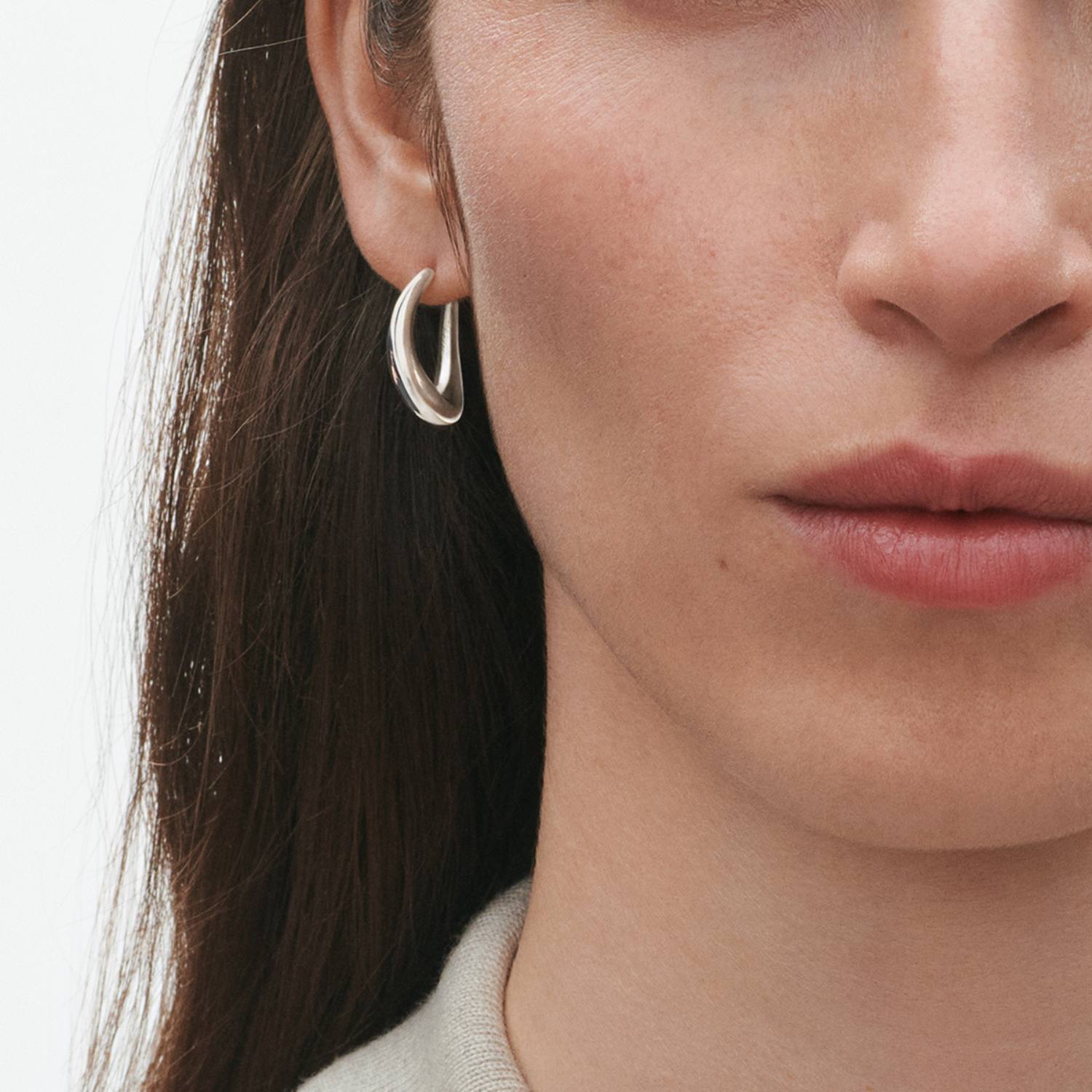DETAIL243642