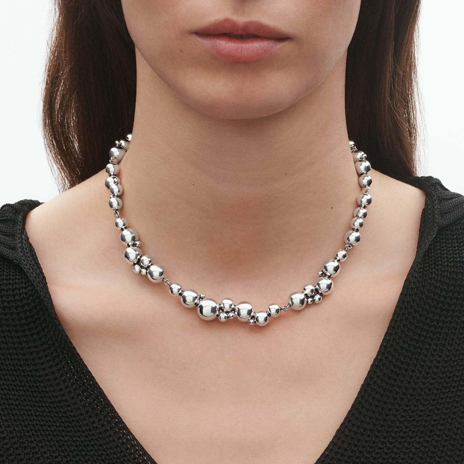 DETAIL243650