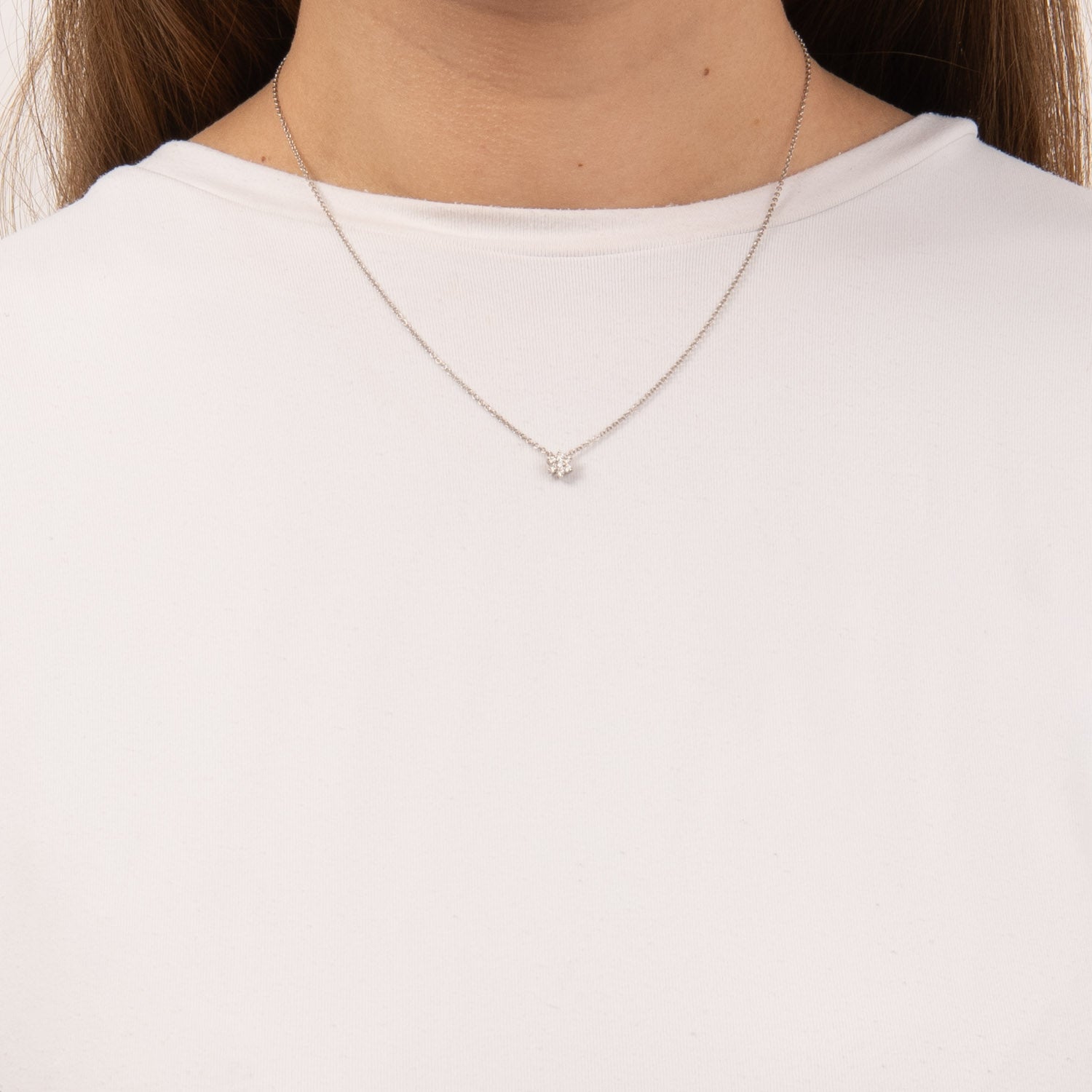DETAIL247989