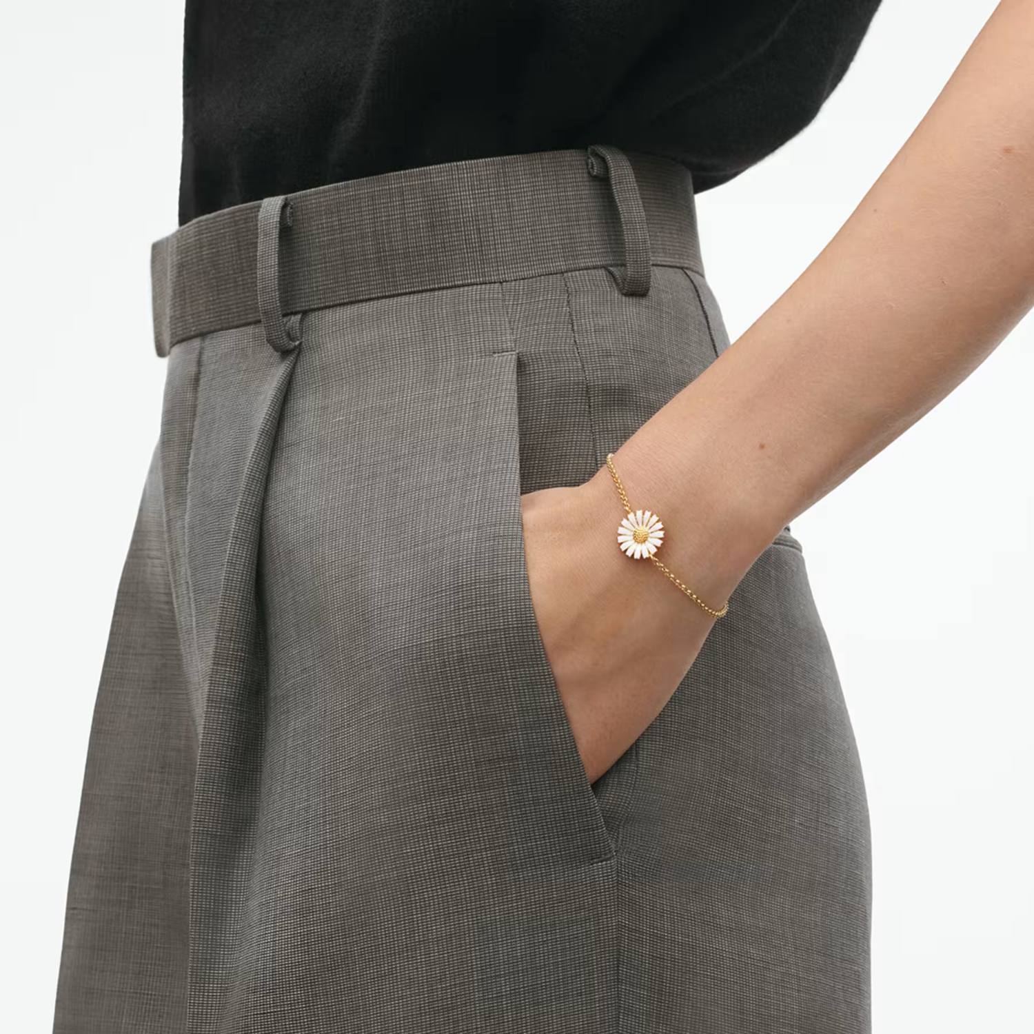 DETAIL241478