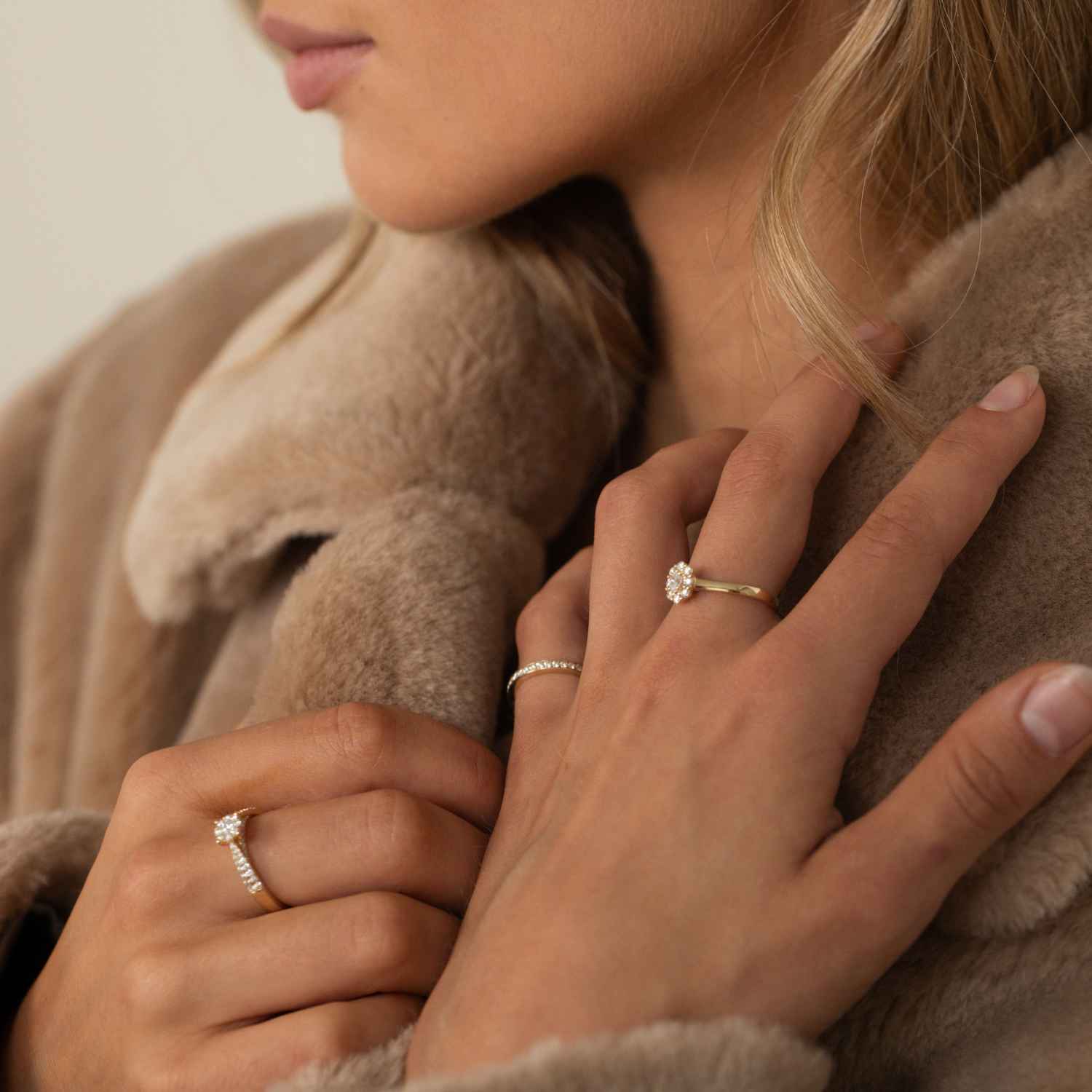 DETAIL256363