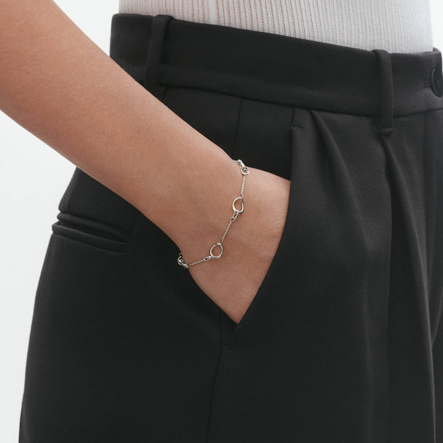 DETAIL243865