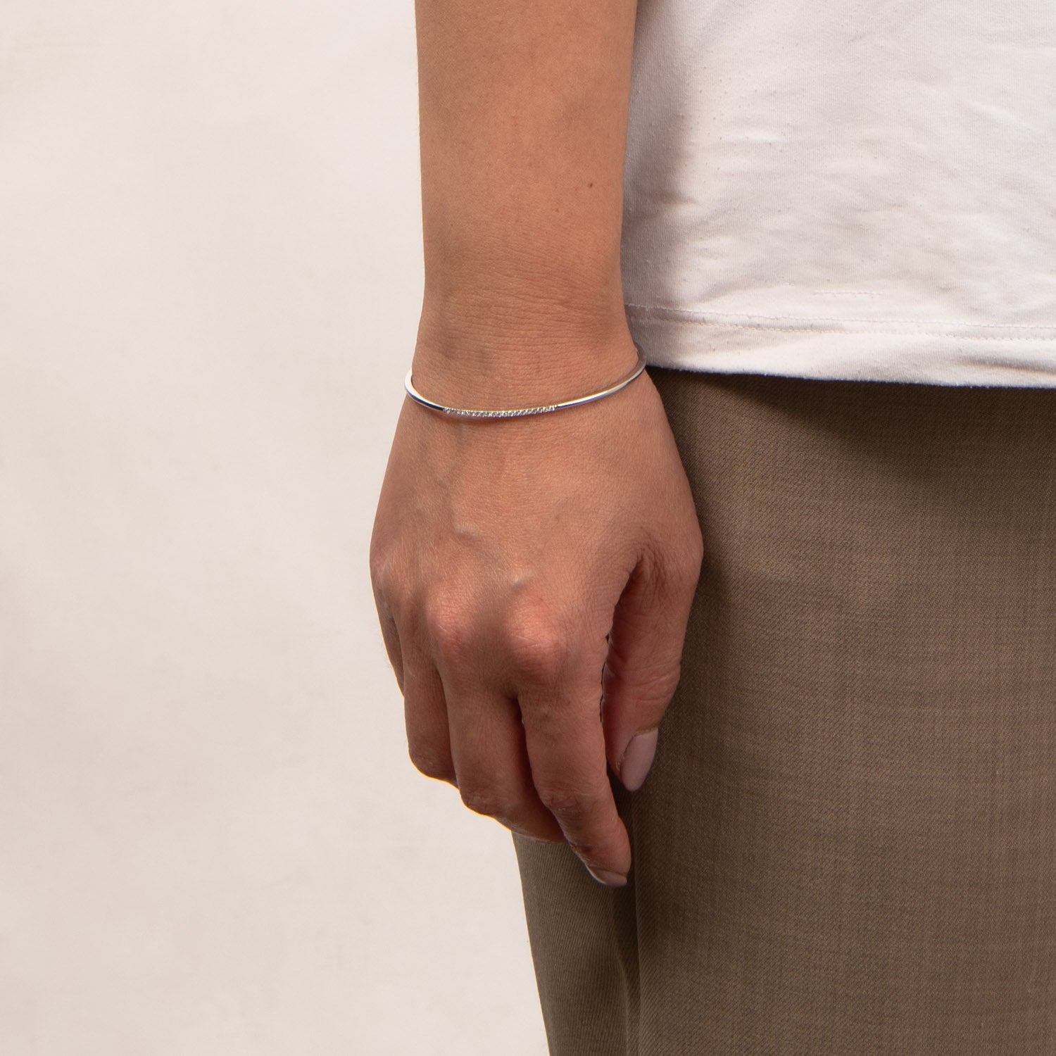 DETAIL248052