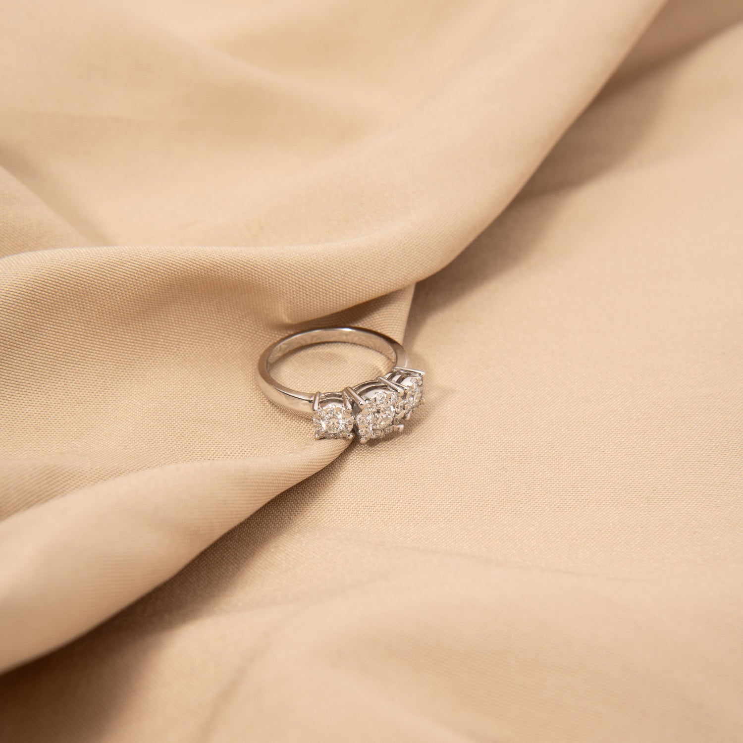 DETAIL248086