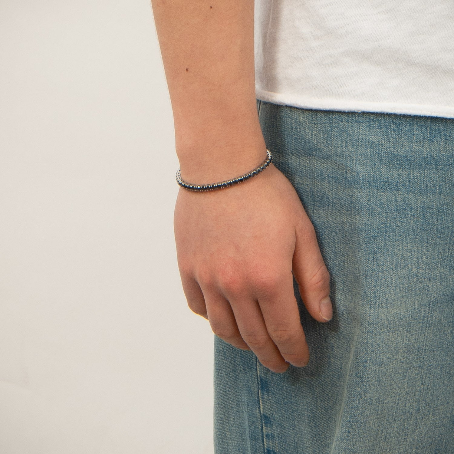 DETAIL237437
