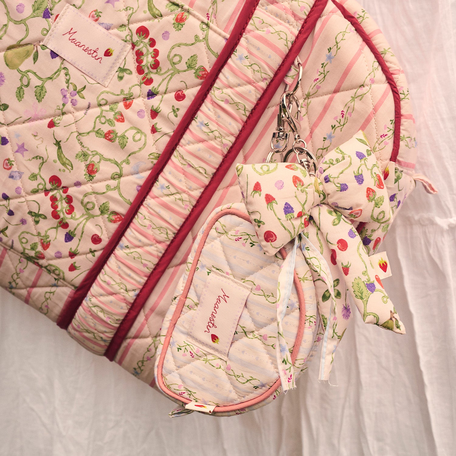 DETAIL239768