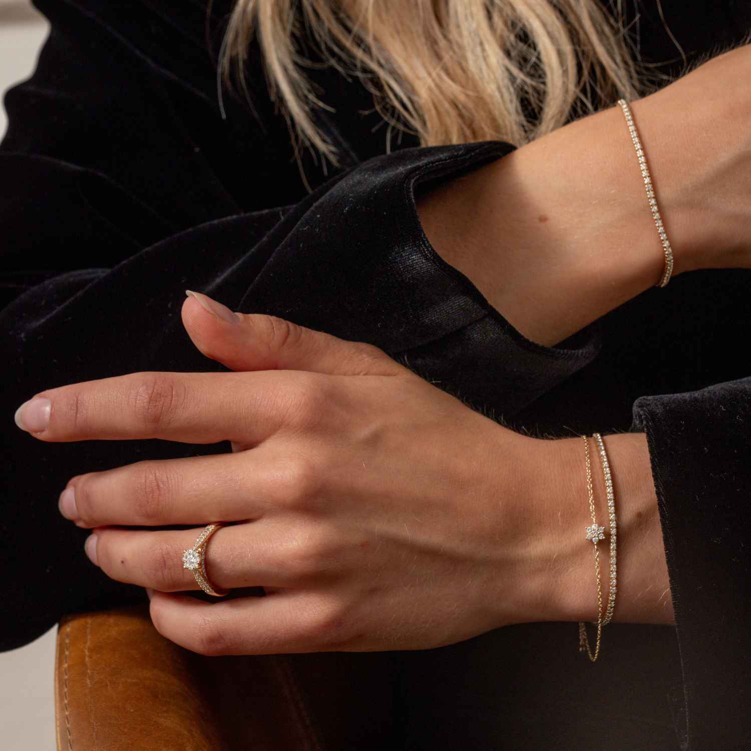 DETAIL256360