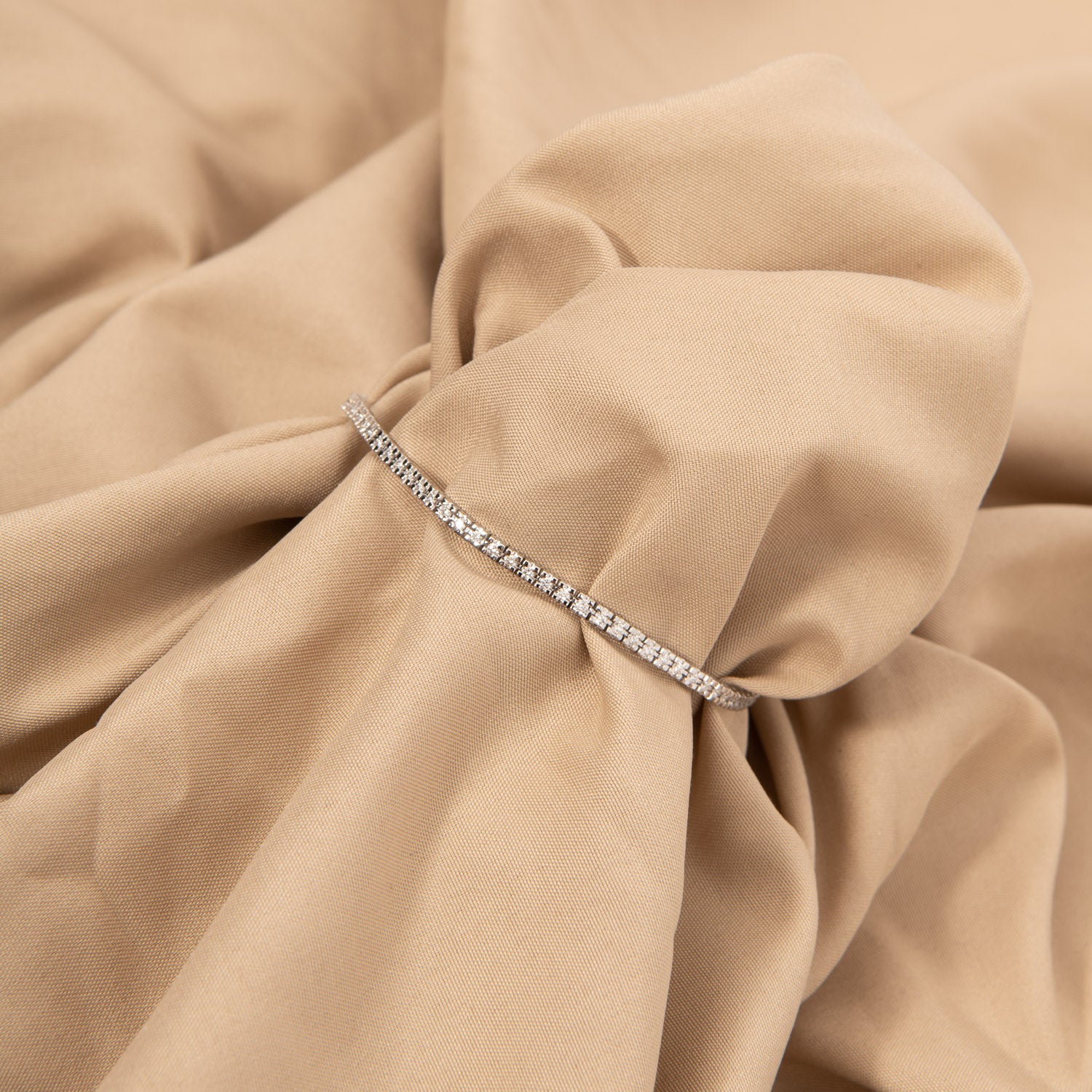 DETAIL249270