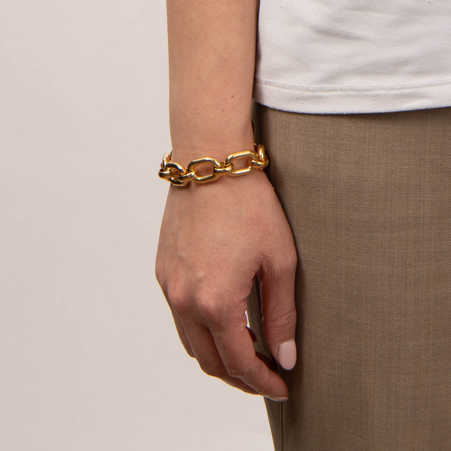 DETAIL239871