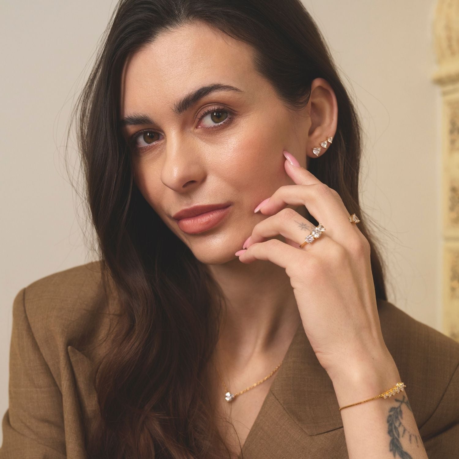 DETAIL239586