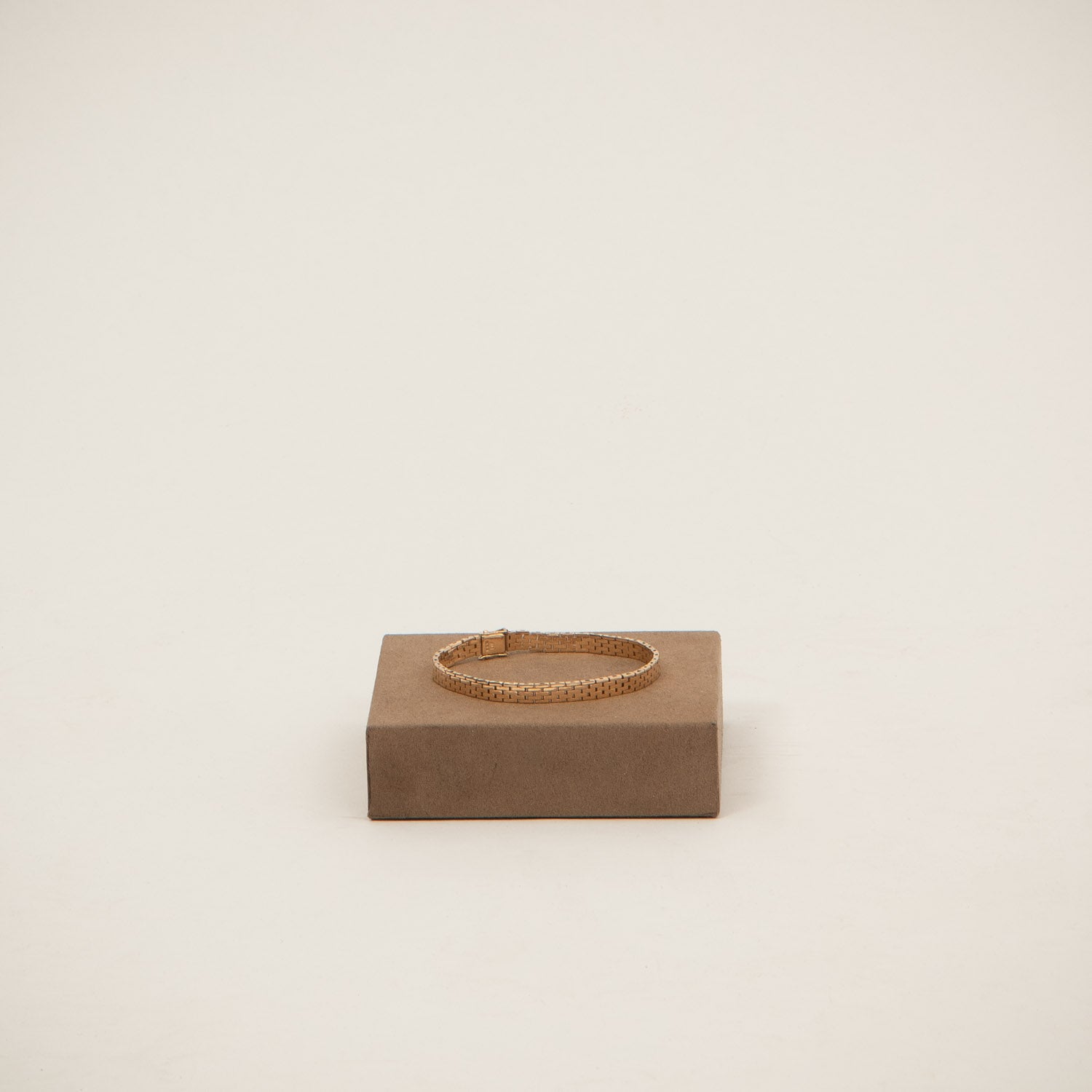 DETAIL238869