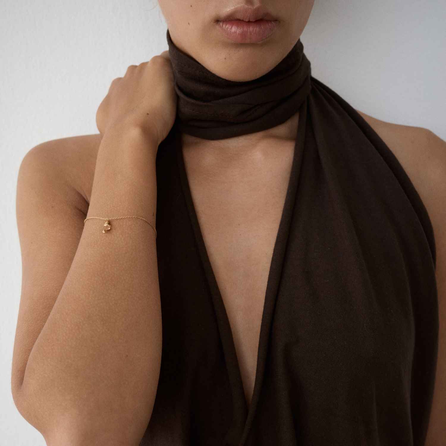 DETAIL249774