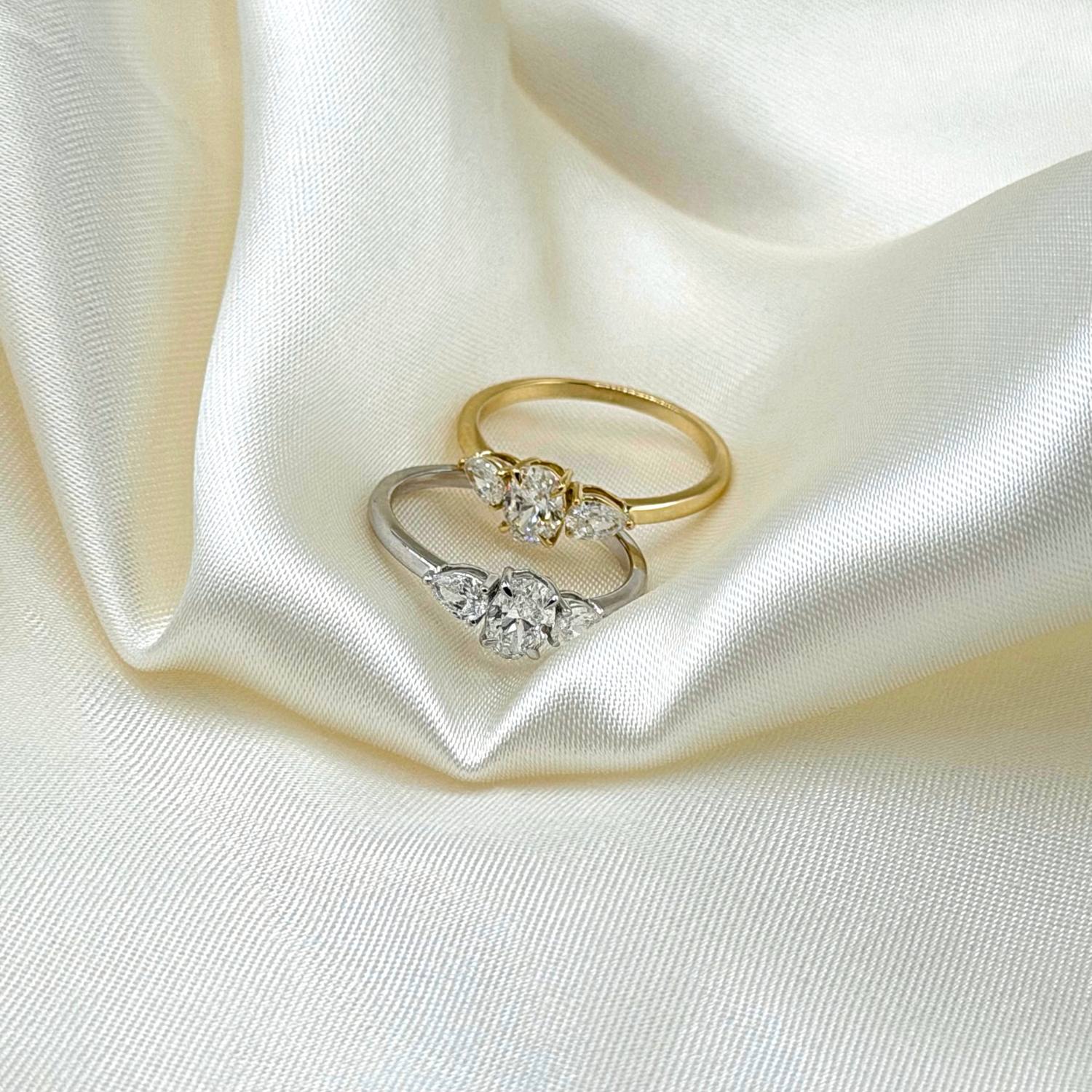 DETAIL242845