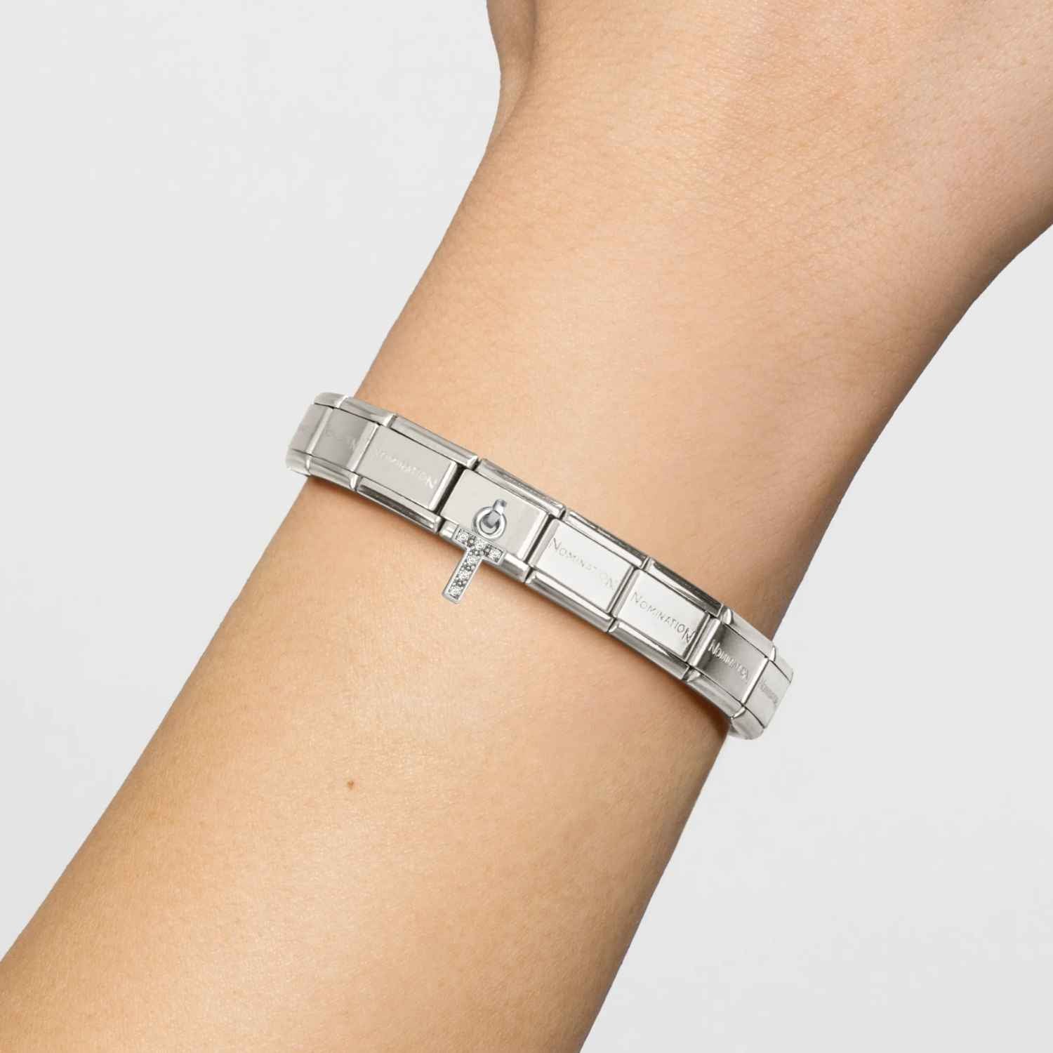 DETAIL250451