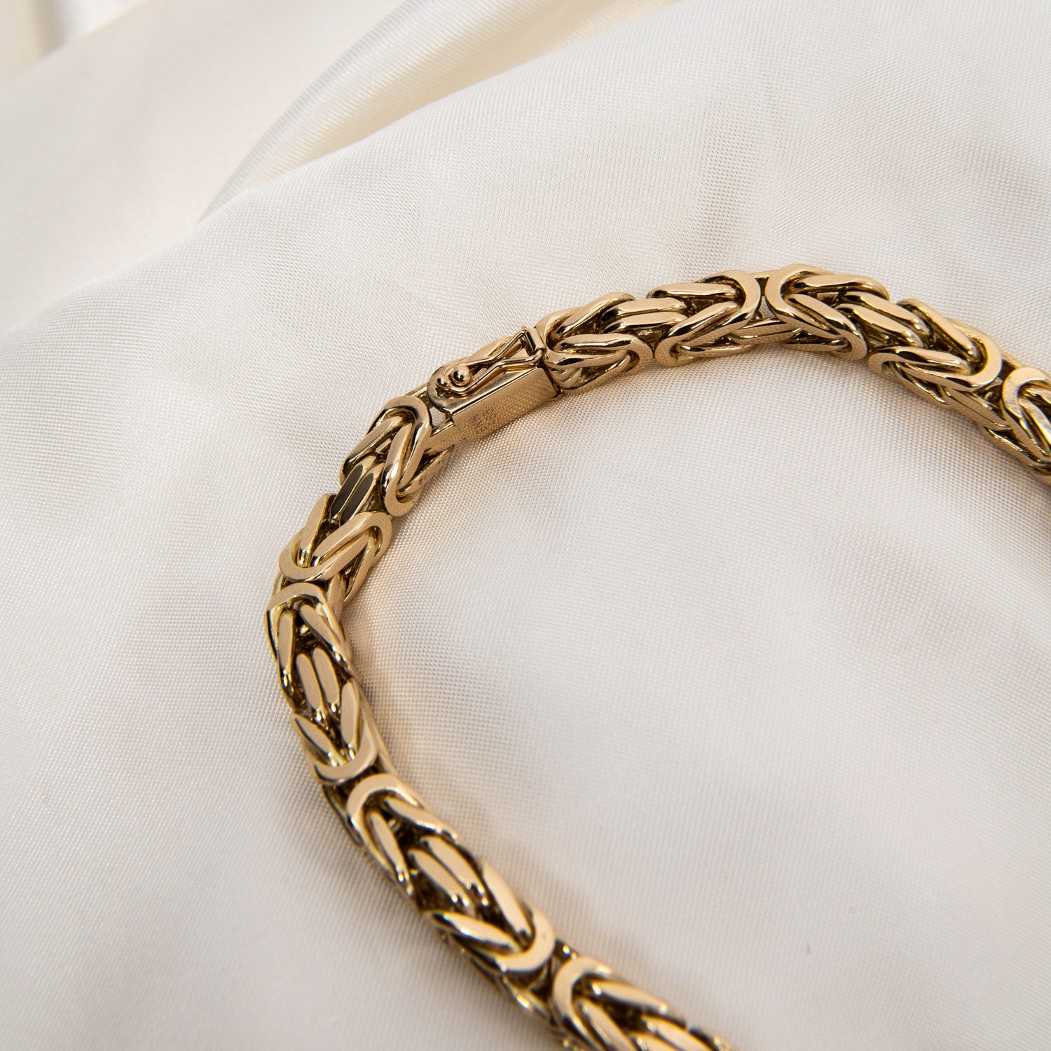 DETAIL246900