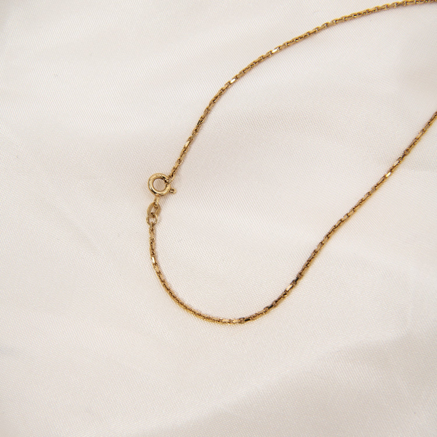 DETAIL246932