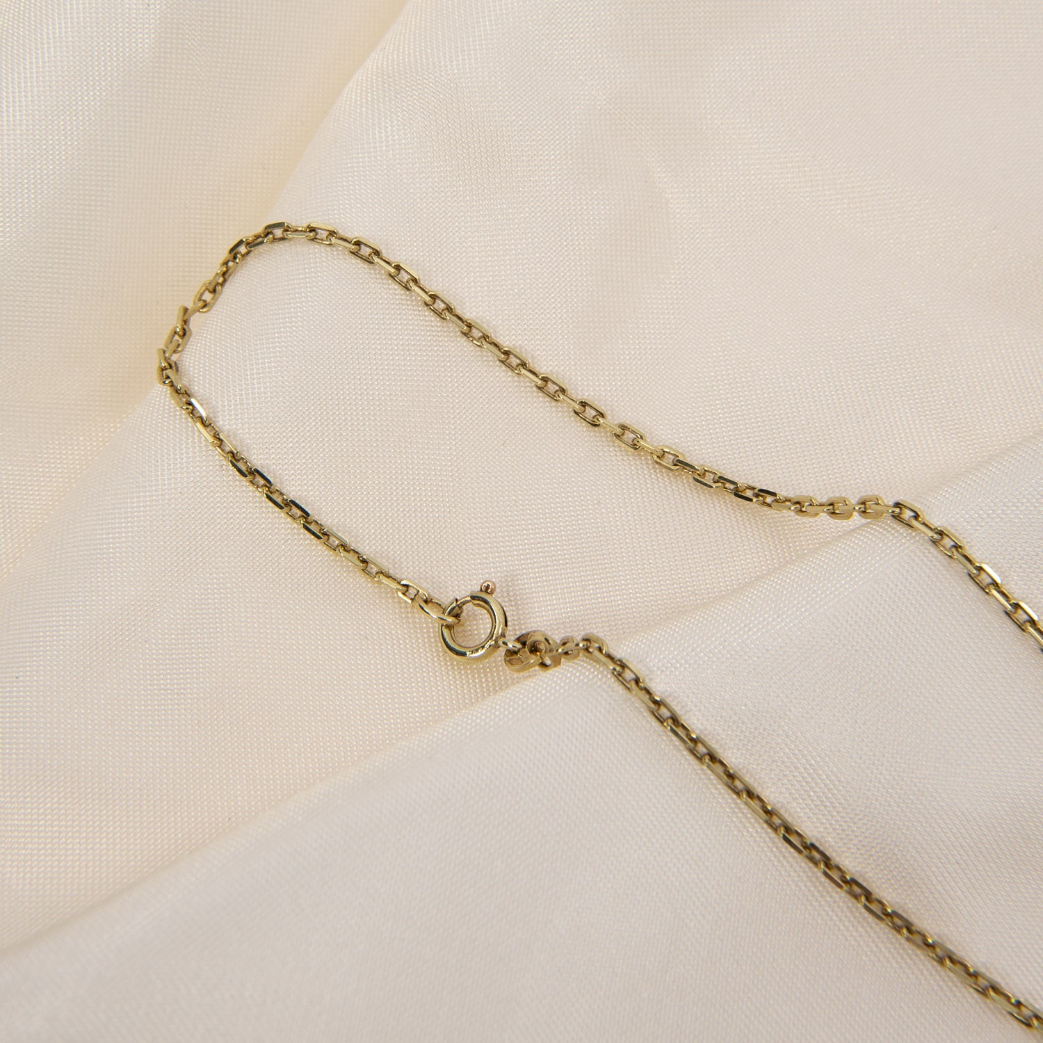 DETAIL246952