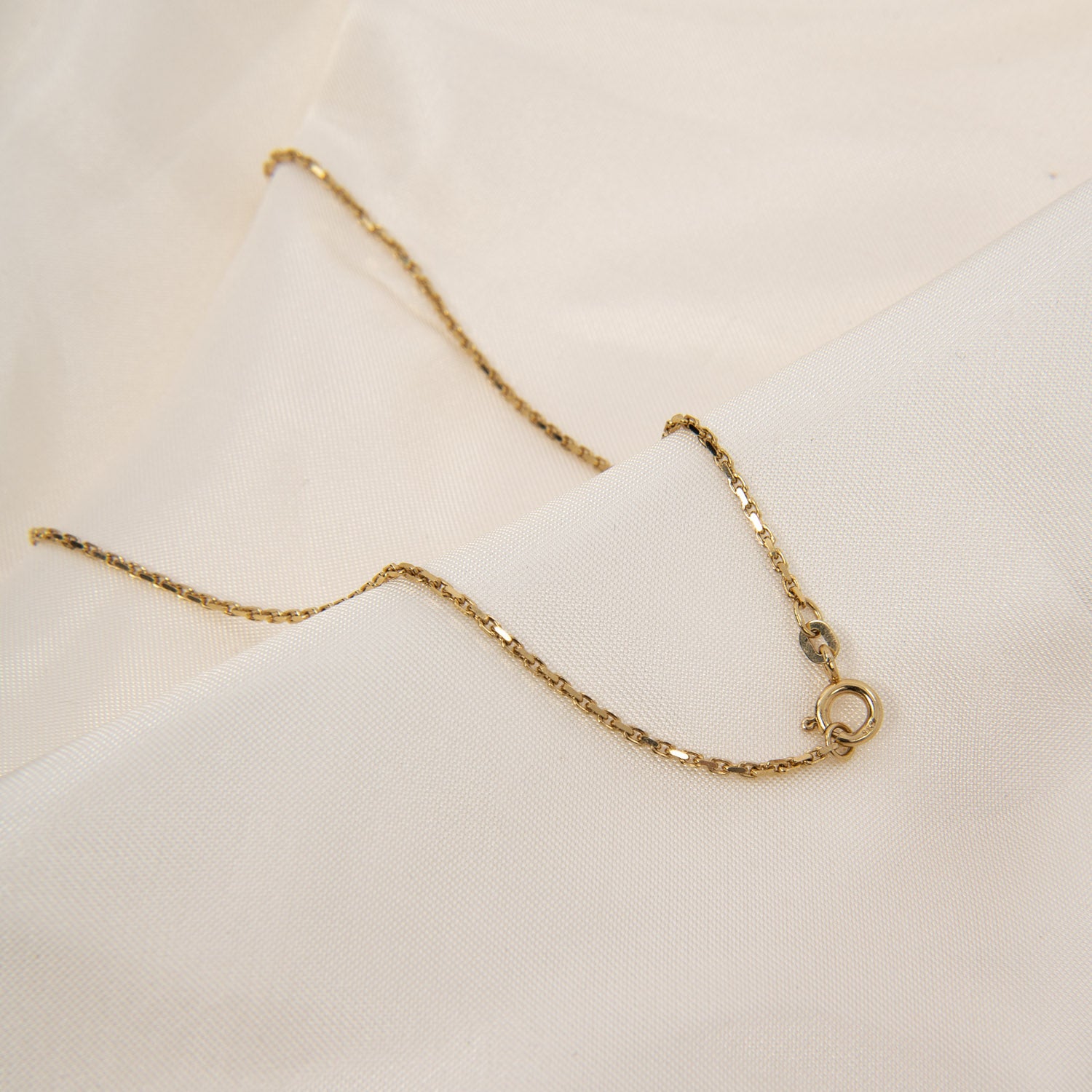 DETAIL246957