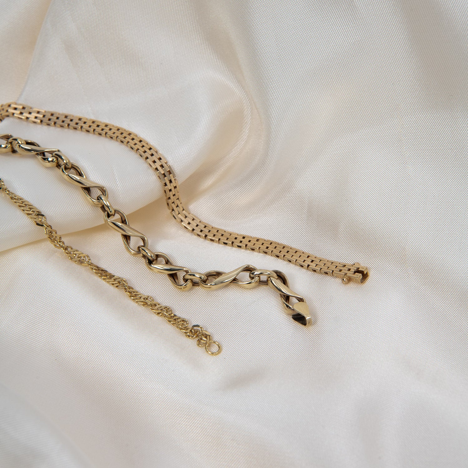 DETAIL247044