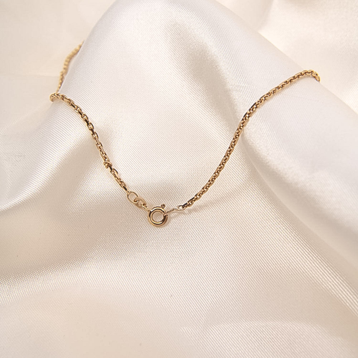 DETAIL247082