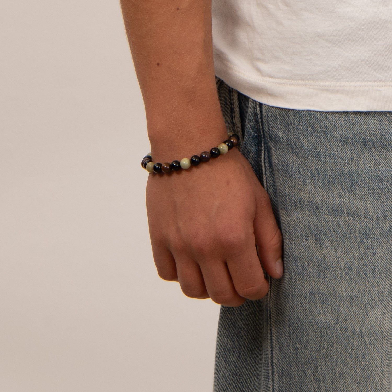 DETAIL255438