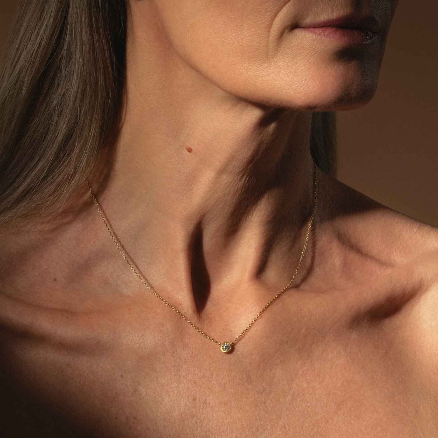 DETAIL256792