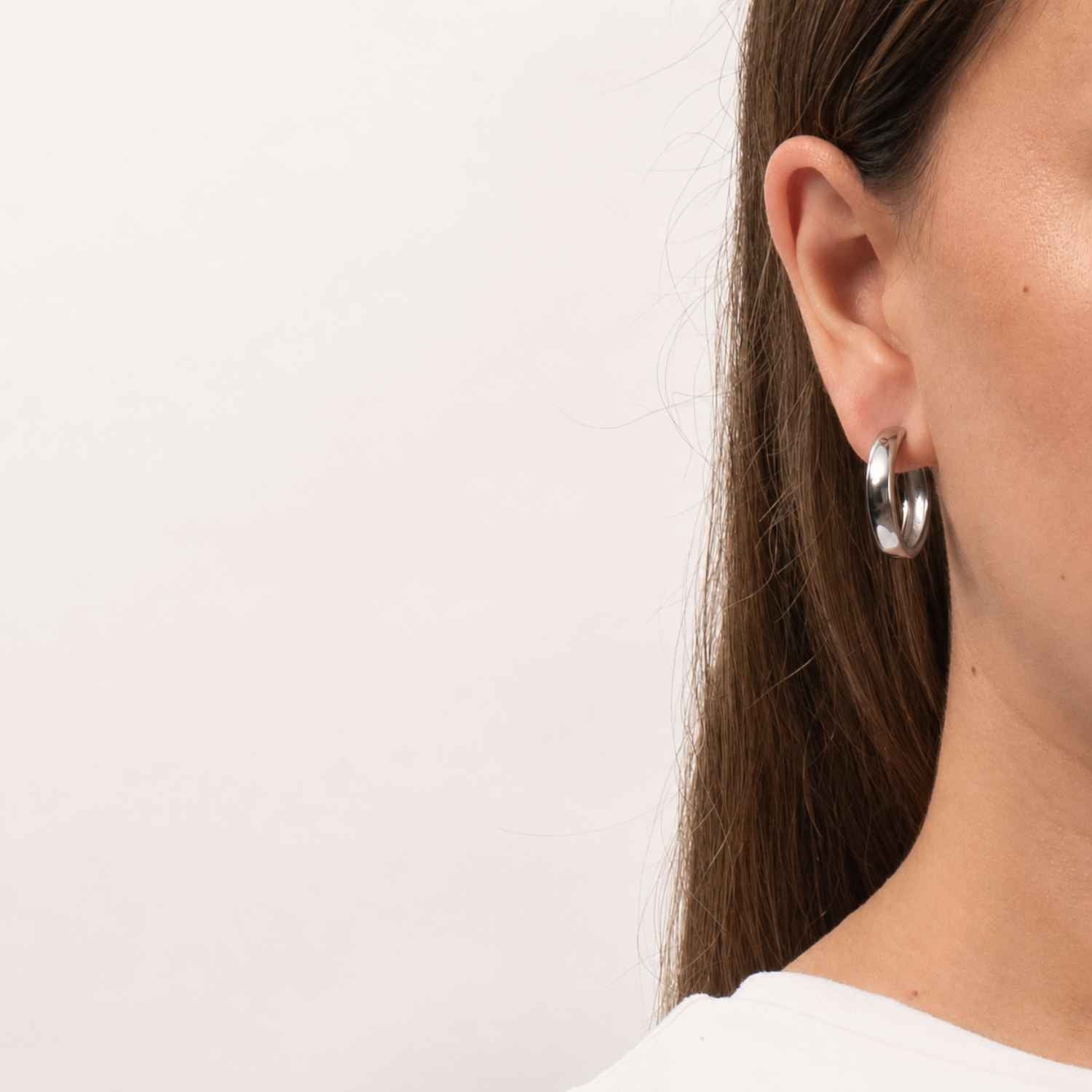 DETAIL256711