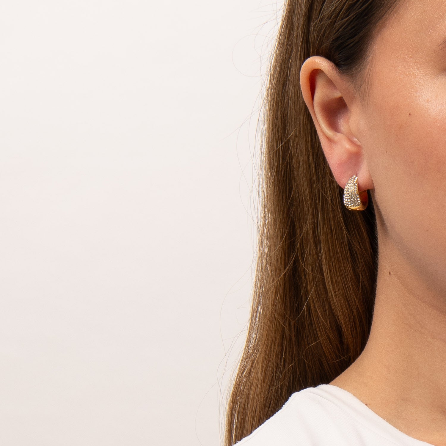 DETAIL256723