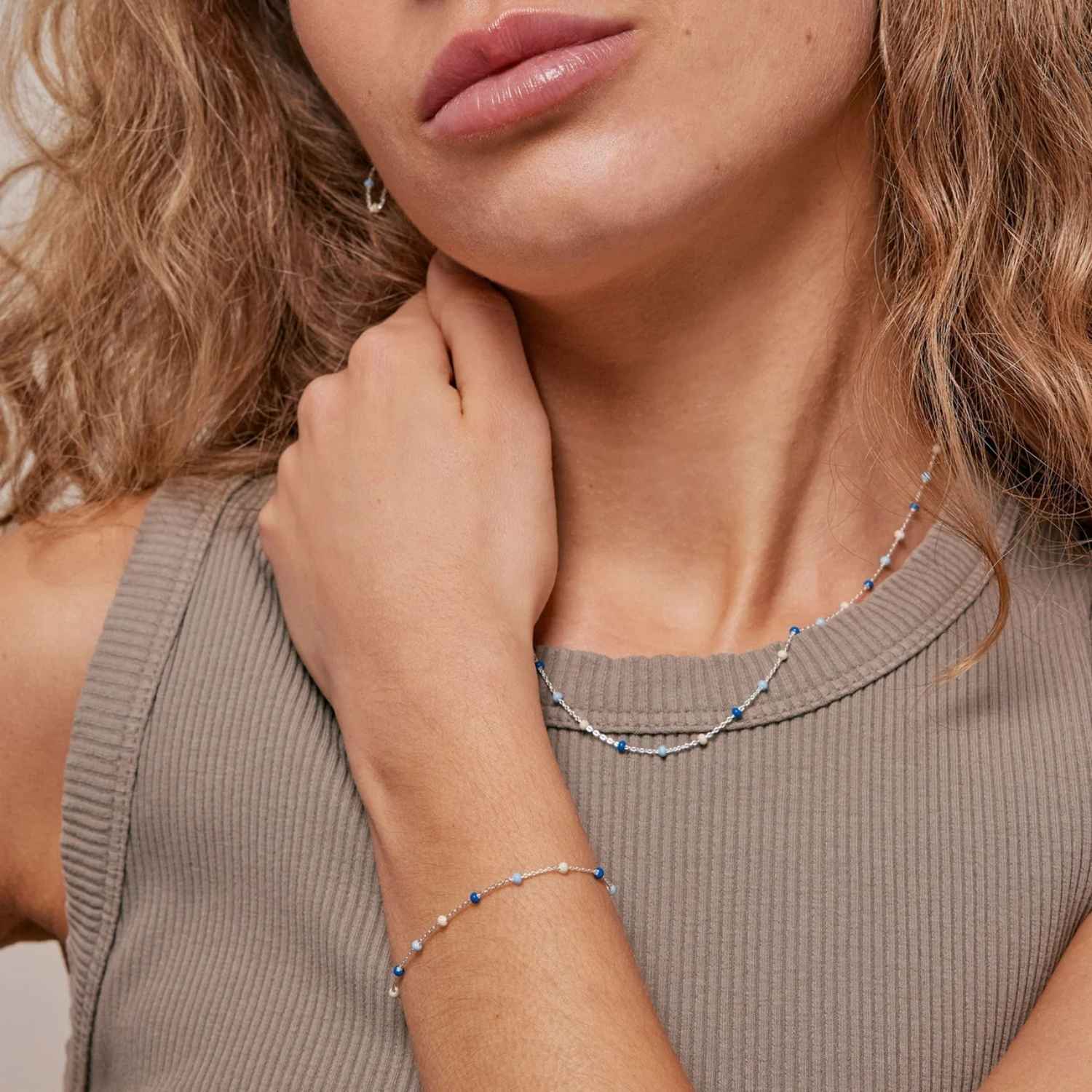 DETAIL251532