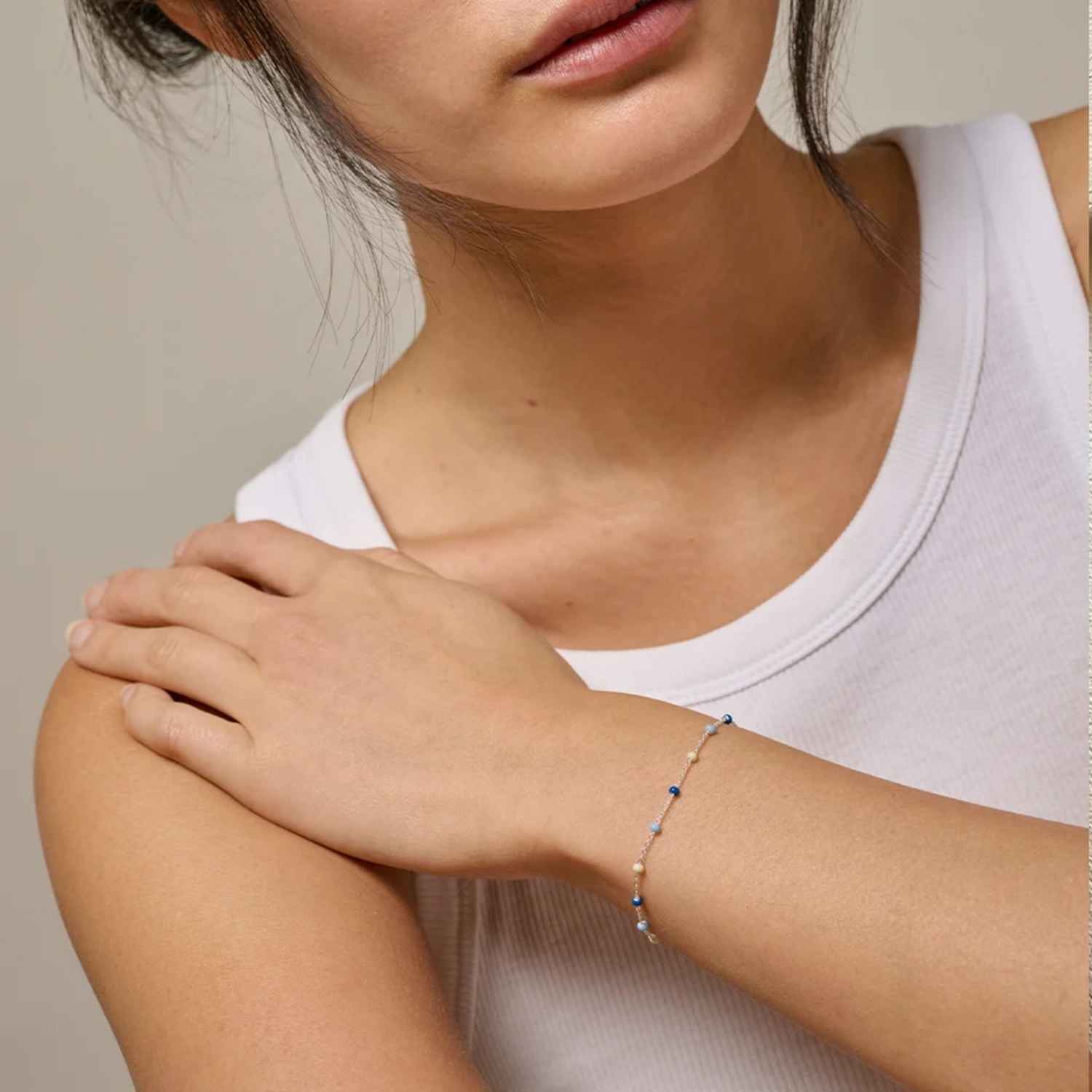 DETAIL251533