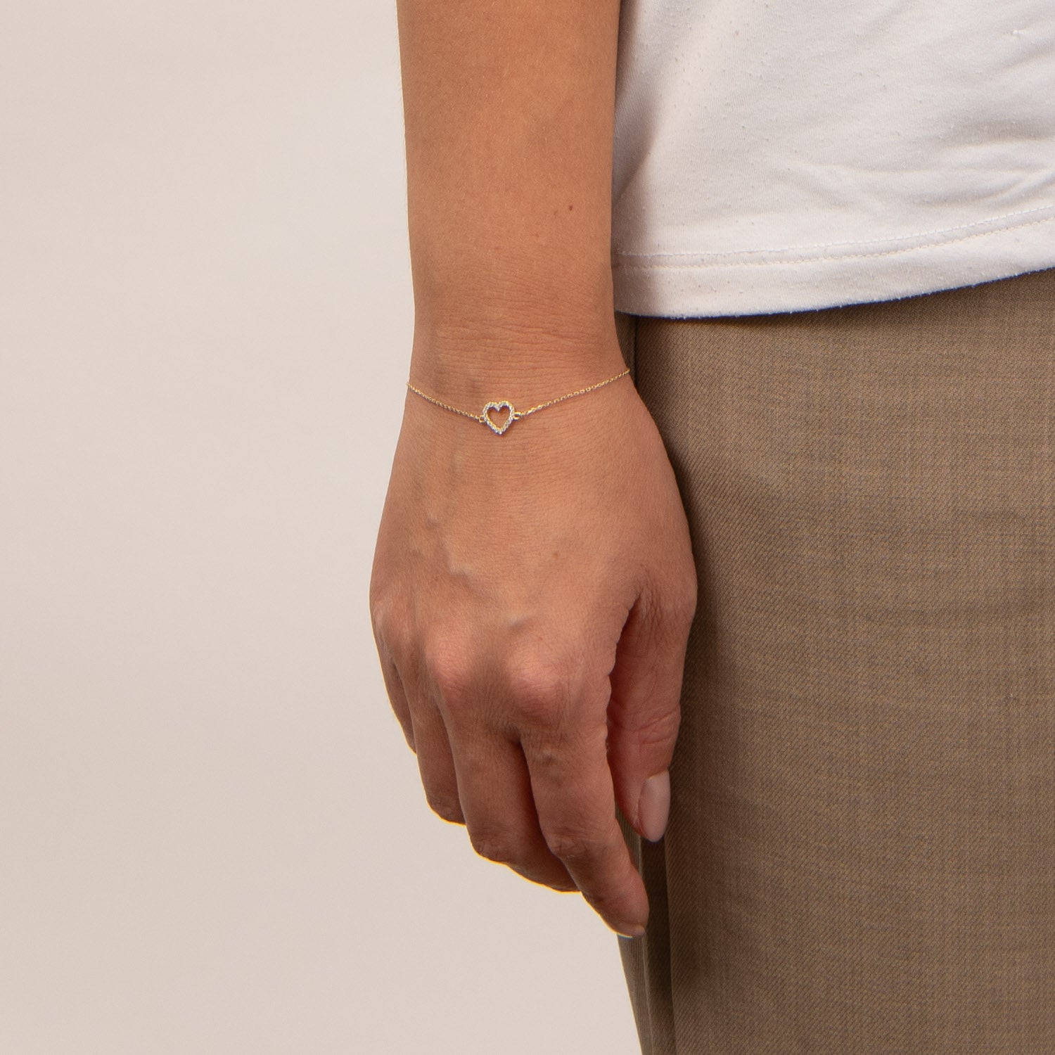 DETAIL254423